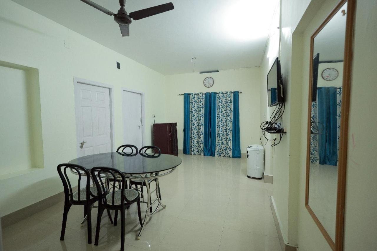 Toms Villa Along National Highway Thrissur At Nadathara المظهر الخارجي الصورة